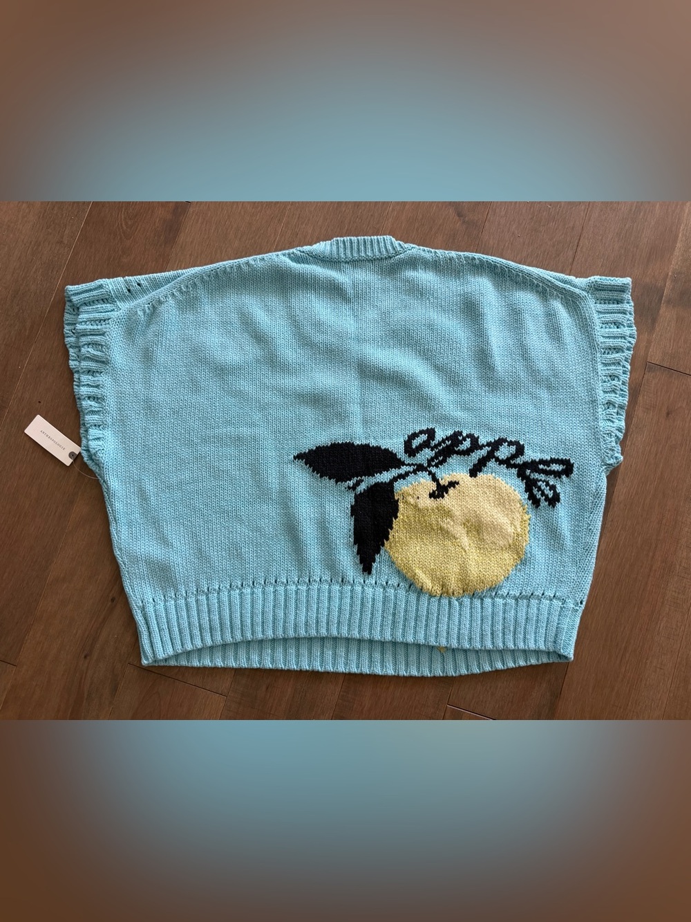 Maeve short-sleeved crew-neck veggie motif graphic sweater - green apple - Large - Picture 7 of 9